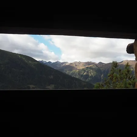 בית נופש Val D'herens - La Grange A Marcel - By Interhome